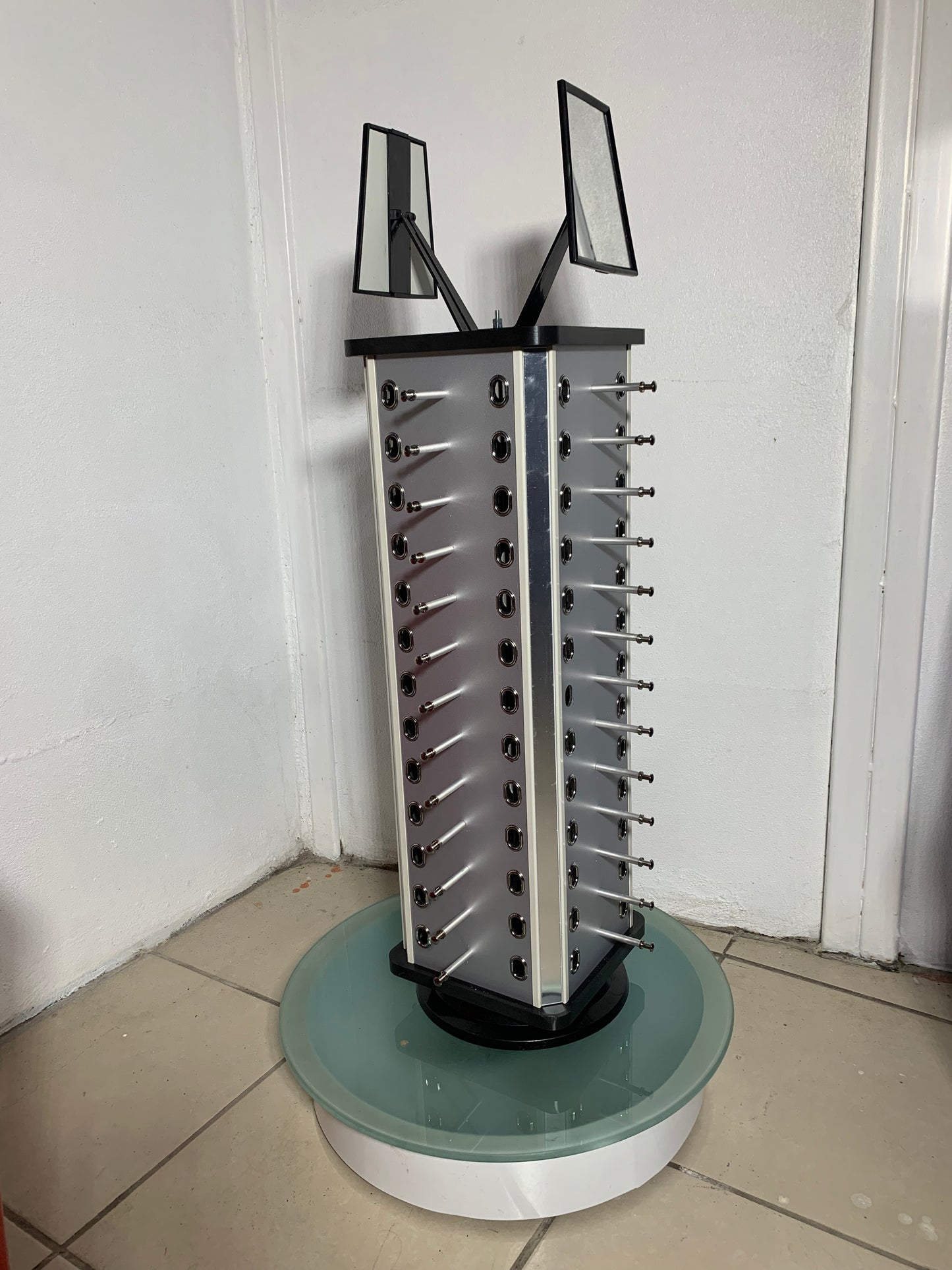 Exhíbidor de lentes (52 pares)